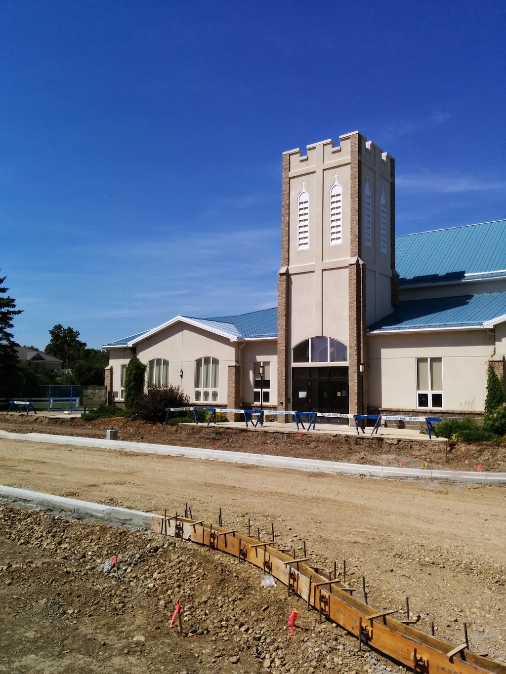 High River United Church | church | 123 Macleod Trail SW, High River, AB T1V 1M6, Canada | 4036523168 OR +1 403-652-3168