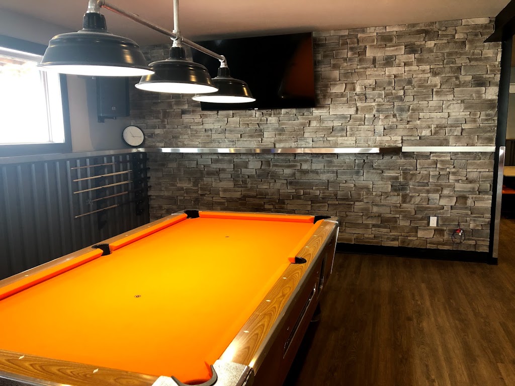 Resto-Bar Bouée 35 | 265 148e Av, Saint-Anicet, QC J0S 1M0, Canada | Phone: (450) 264-3324