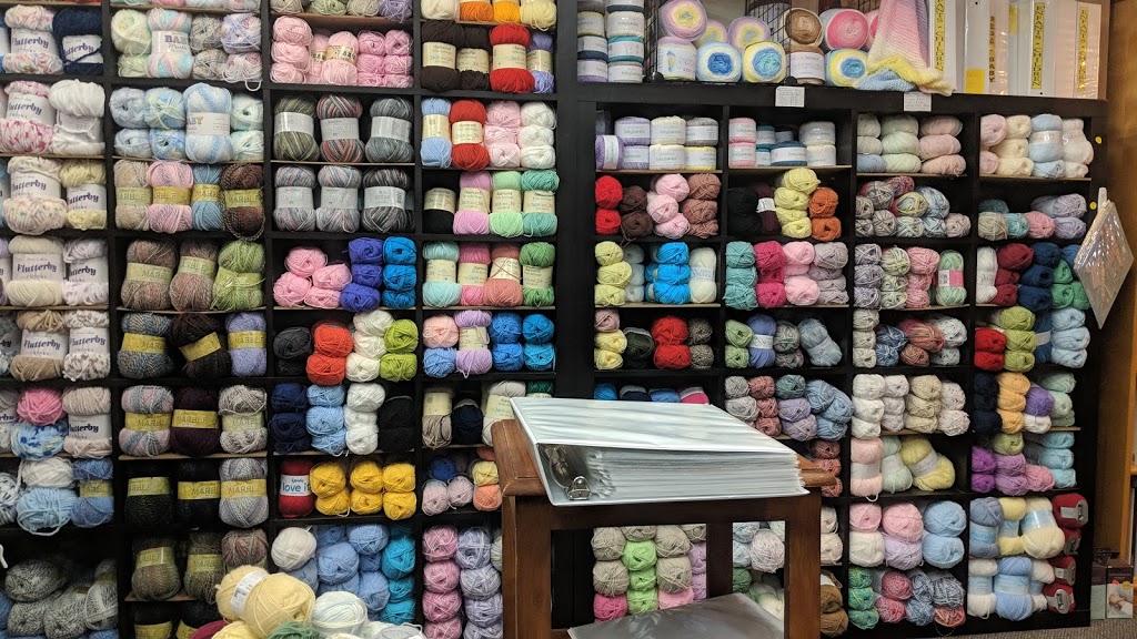Wool & Things | 1439 Youville Dr Unit 20, Orléans, ON K1C 4M8, Canada | Phone: (613) 841-8689