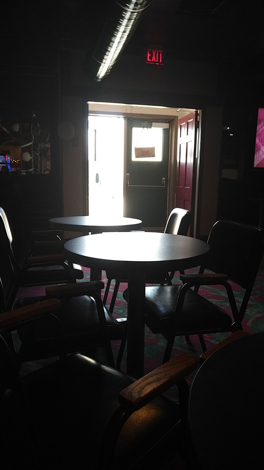 Winnipeg Beach Hotel | 22 Main St, Winnipeg Beach, MB R0C 3G0, Canada | Phone: (204) 389-2665