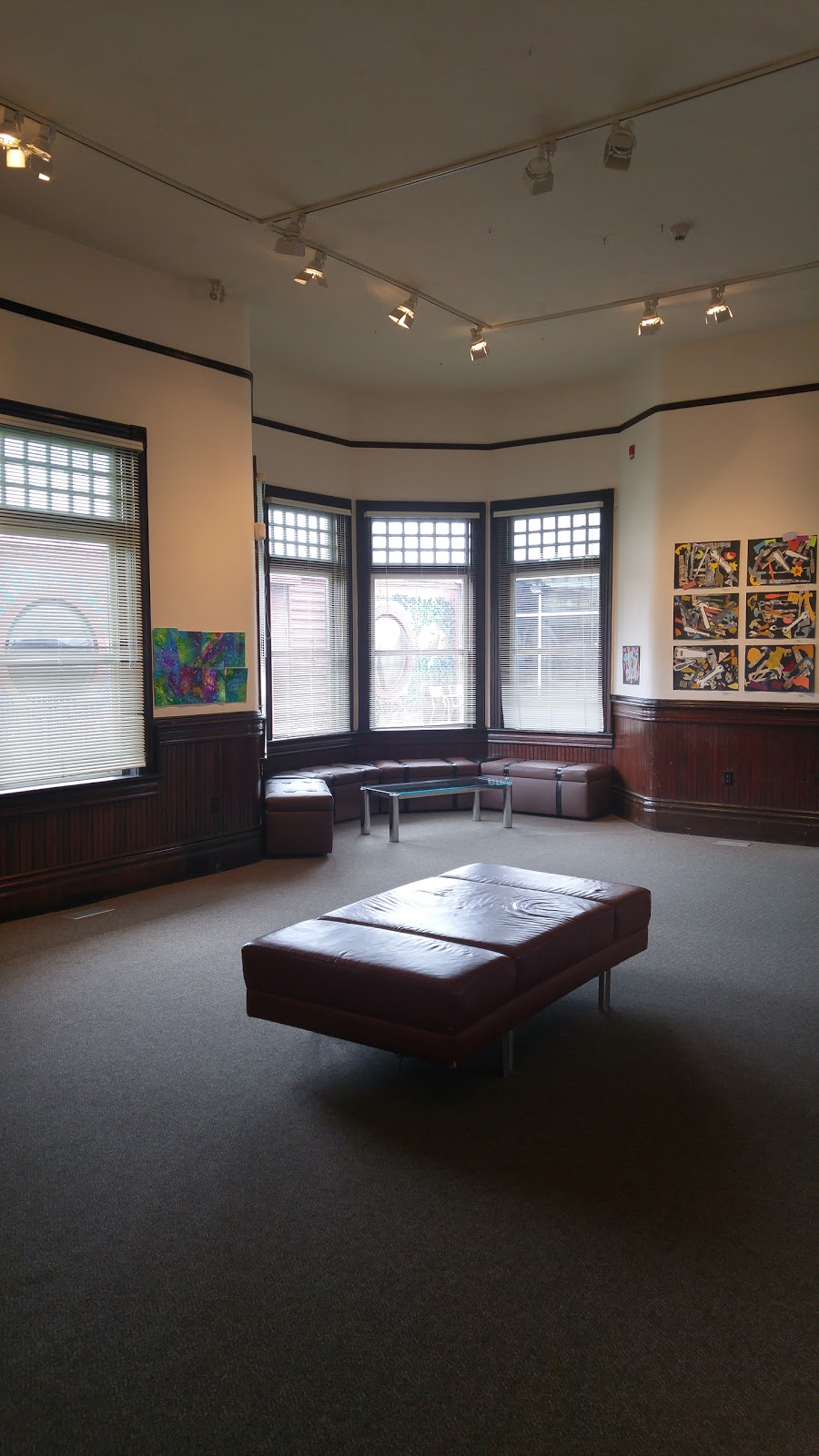 Station Gallery | 1450 Henry St, Whitby, ON L1N 0A8, Canada | Phone: (905) 668-4185