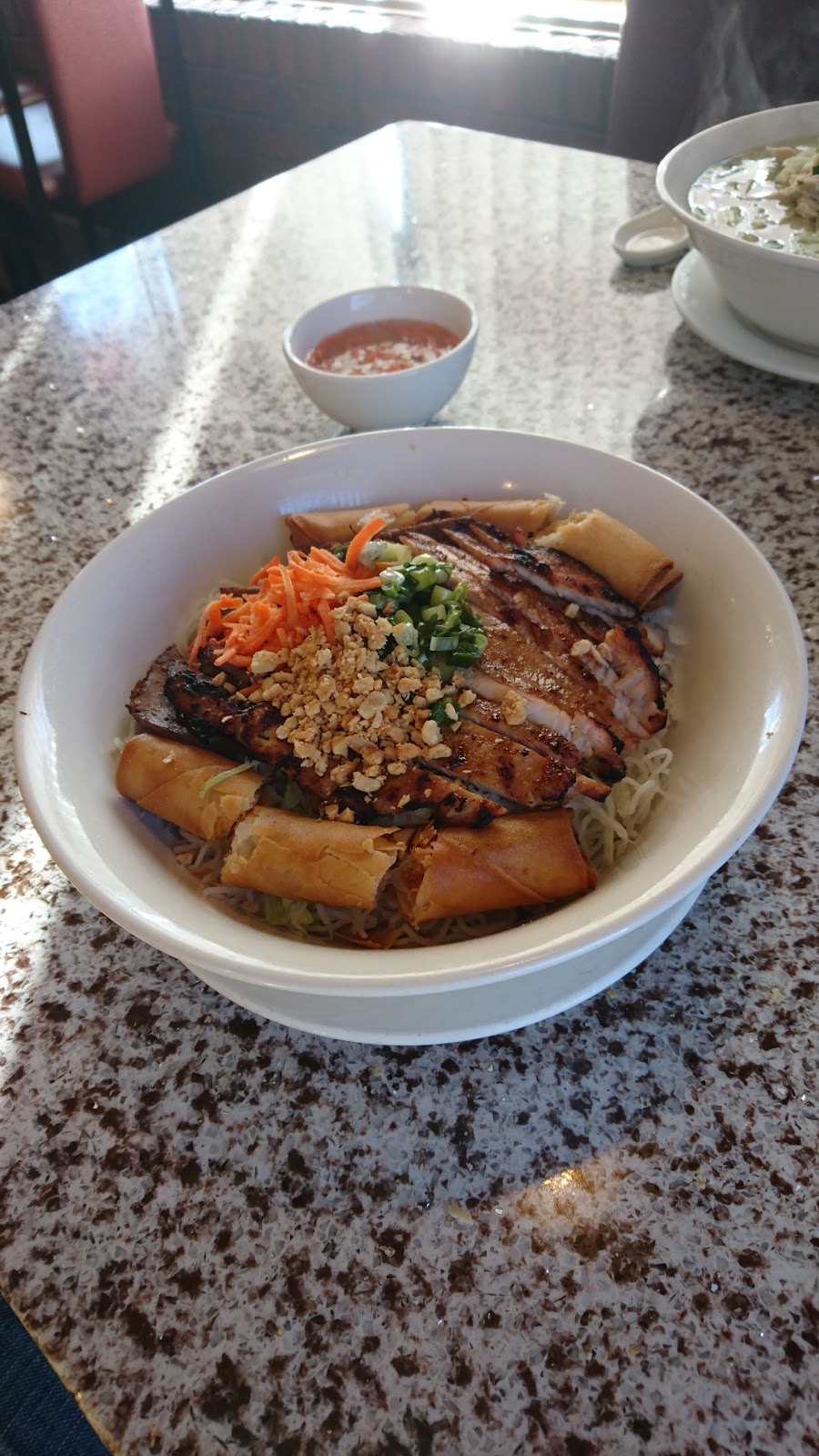 Pho 501 | 501 McKnight Blvd NE, Calgary, AB T2E 8P1, Canada | Phone: (403) 230-5886