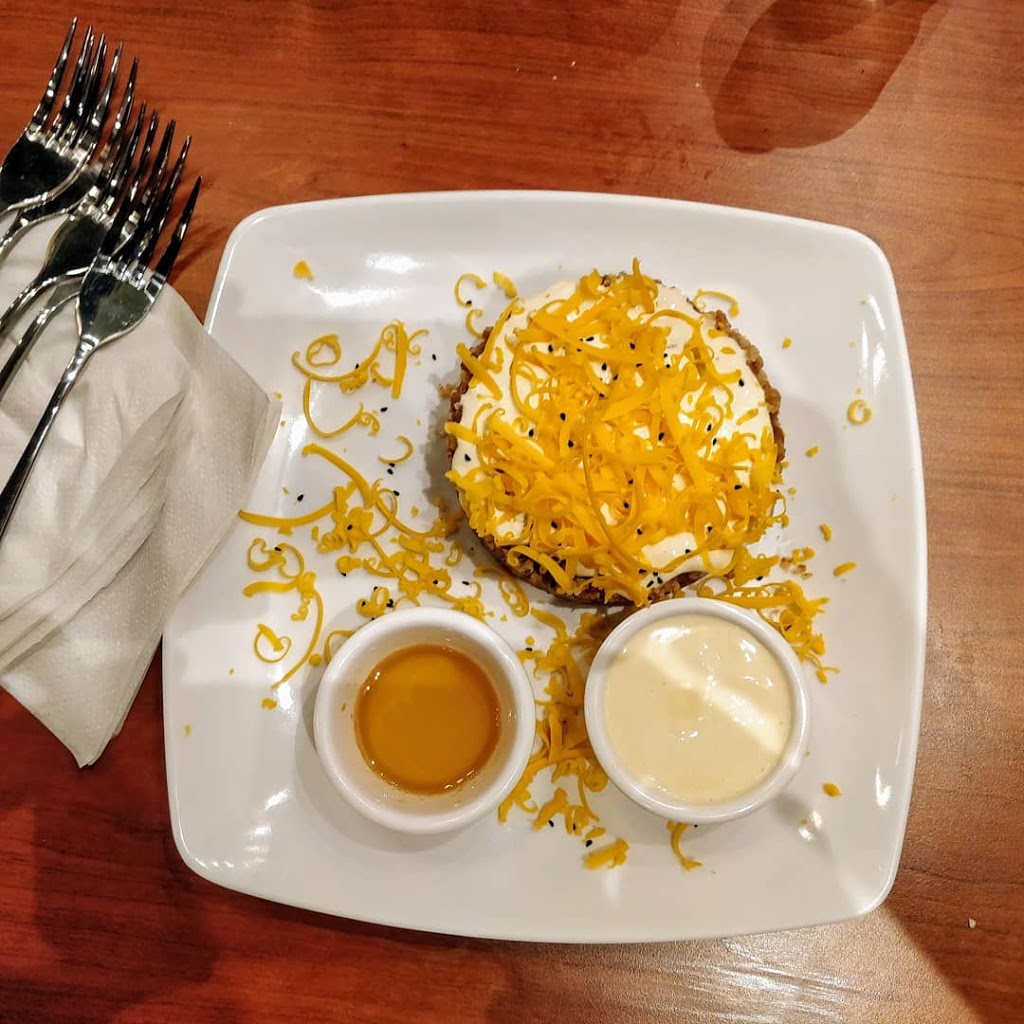 Mandi Guys Restaurant & Cafe | 80 Courtney Park Drive East Unit : K3, Mississauga, ON L5T 2Y3, Canada | Phone: (905) 670-2525