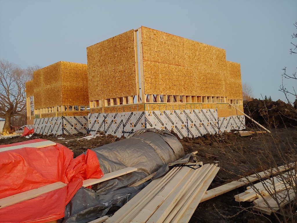 cedarlake buildings | 5101 Rebeck Rd, Narol, MB R1C 0E9, Canada | Phone: (204) 792-0069