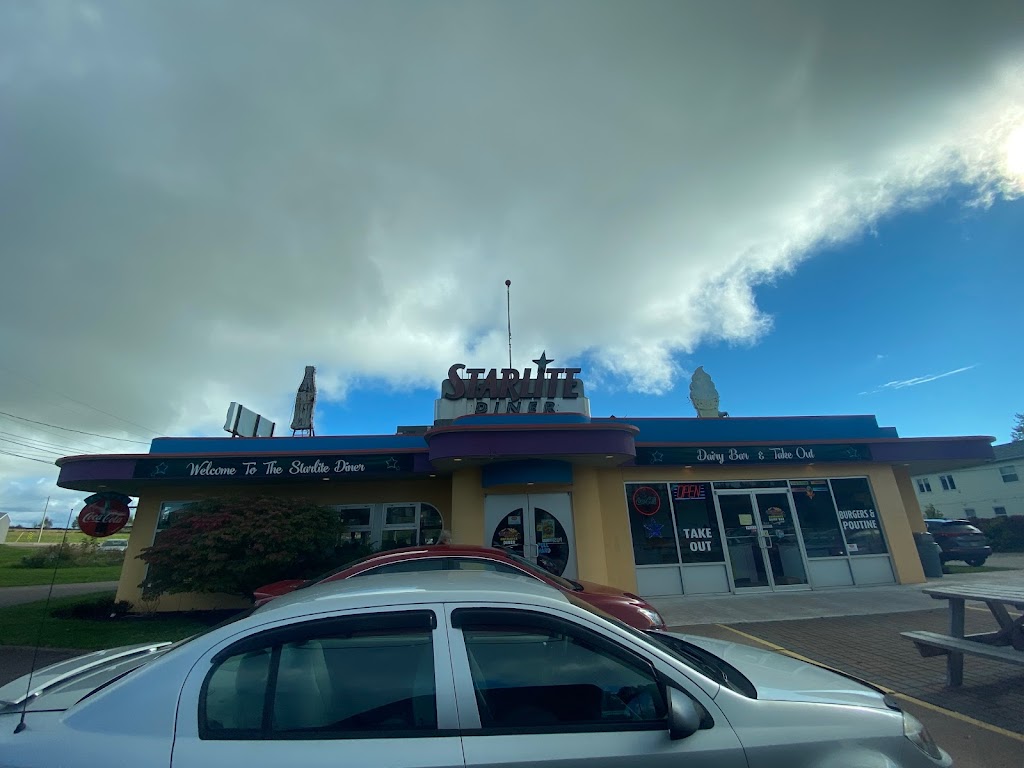 Starlite Diner and Dairy Bar | 810 Water St E, Summerside, PE C1N 4J6, Canada | Phone: (902) 436-9075