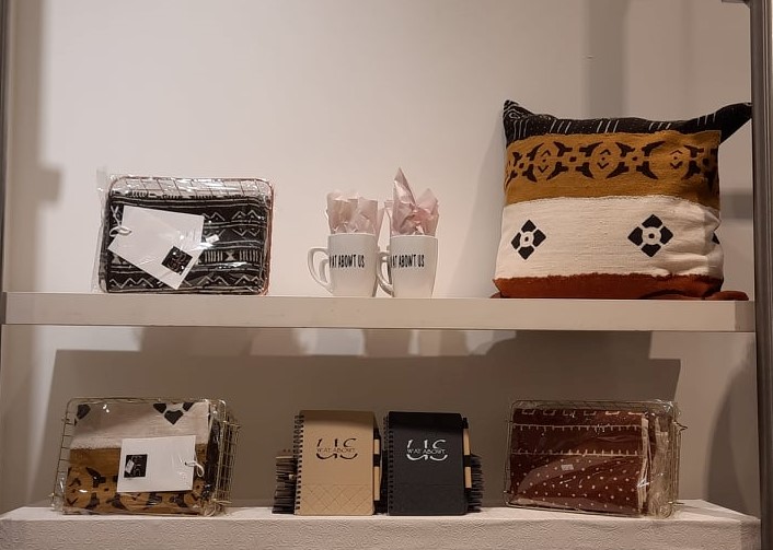 Shop WAU Collection | 7401 Village Walk, Mississauga, ON L5W 1V7, Canada | Phone: (416) 839-2792