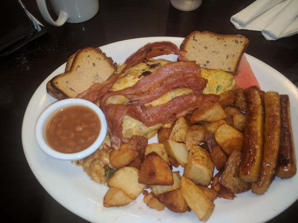 Mollys Country Kitchen | 2727 Courtice Rd, Courtice, ON L1E 3A2, Canada | Phone: (905) 240-9477