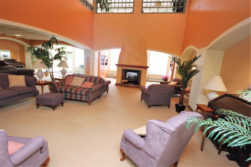 Mission Hill Village | 78 McKenney Ave, St. Albert, AB T8N 1L9, Canada | Phone: (780) 458-9381