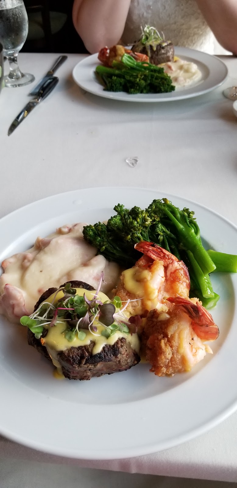 The Clubhouse Grille | 830 Jay Peak Rd, Jay, VT 05859, USA | Phone: (802) 988-2770