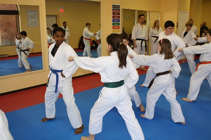 Community Martial Arts | 12 Douglas Rd #4, Uxbridge, ON L9P 1S9, Canada | Phone: (905) 852-5986