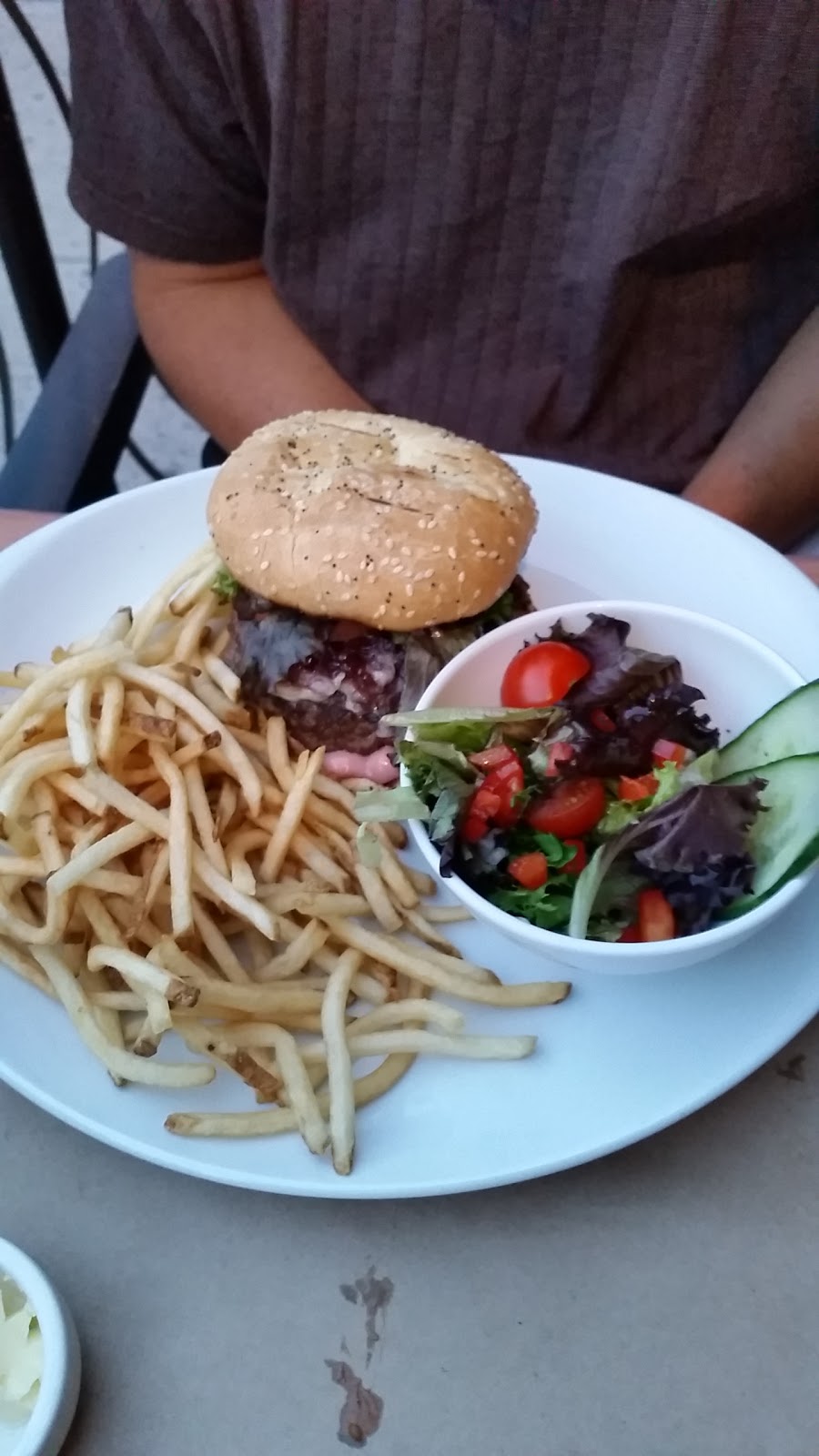 Restaurant LIntimiste | 35 Avenue Bégin, Lévis, QC G6V 4B8, Canada | Phone: (418) 838-2711