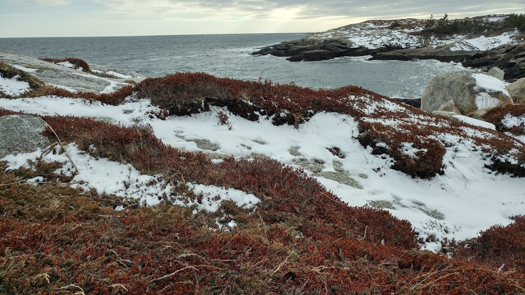 Terence Bay Lighthouse | Terence Bay Rd, Terence Bay, NS B3T 1Y5, Canada