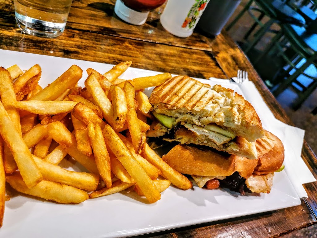 Wolfhead Distillery and Restaurant | 7781 Howard Ave, McGregor, ON N0R 1J0, Canada | Phone: (519) 726-1111