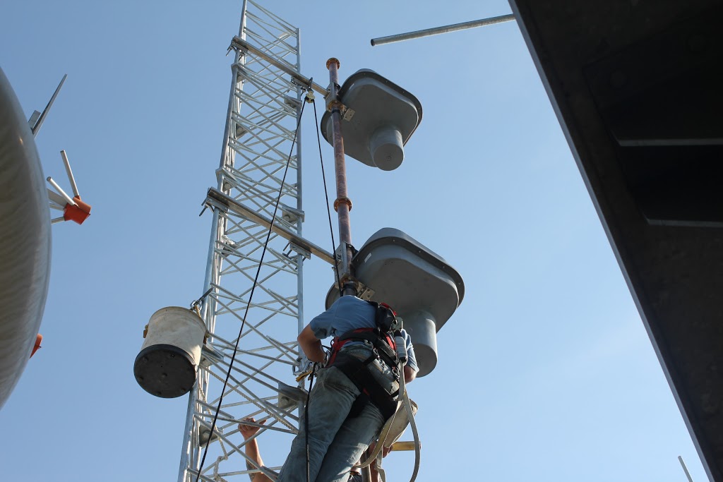 Airwaves Technical Services | 3 Havenridge Crescent, London, ON N6H 4L5, Canada | Phone: (519) 657-4532