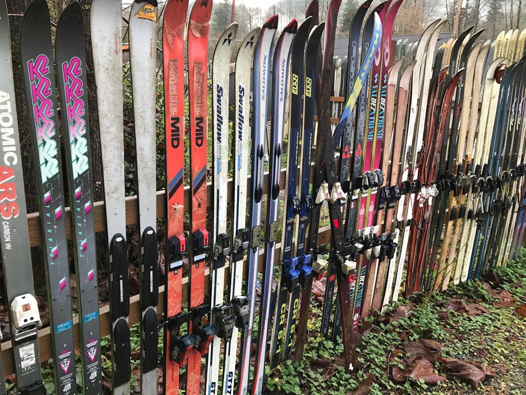 Glacier Ski Shop | 9966 Mt Baker Hwy, Deming, WA 98244, USA | Phone: (360) 599-1943