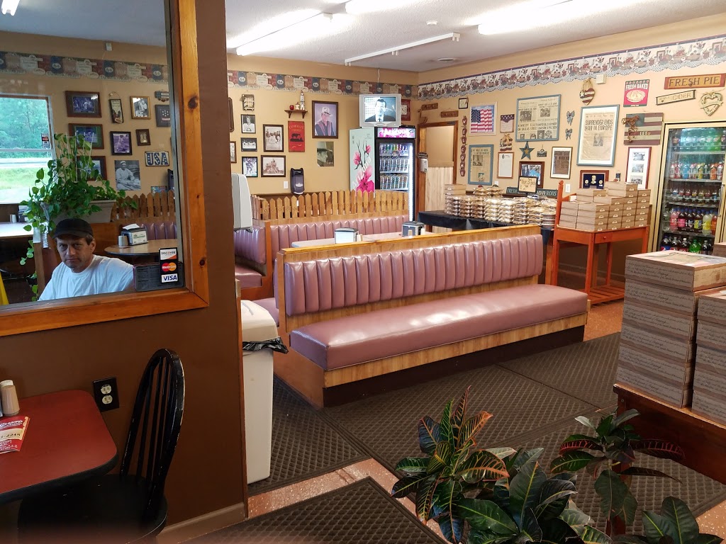 Carsons Deli and Bakery | Old Saunders Settlement Rd, Lockport, NY 14094, USA | Phone: (716) 433-2248