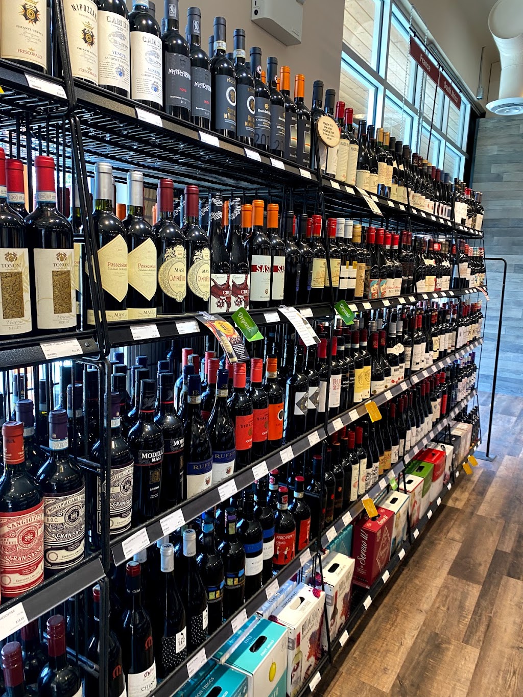 Liquor Store | 3050 Pine St, Chemainus, BC V0R 1K1, Canada | Phone: (250) 246-2337