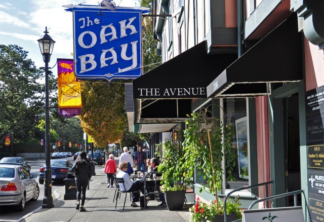 Michelle Iulianella Counselling & Psychotherapy | 2186 Oak Bay Ave #215, Victoria, BC V8R 1G3, Canada | Phone: (250) 661-1115