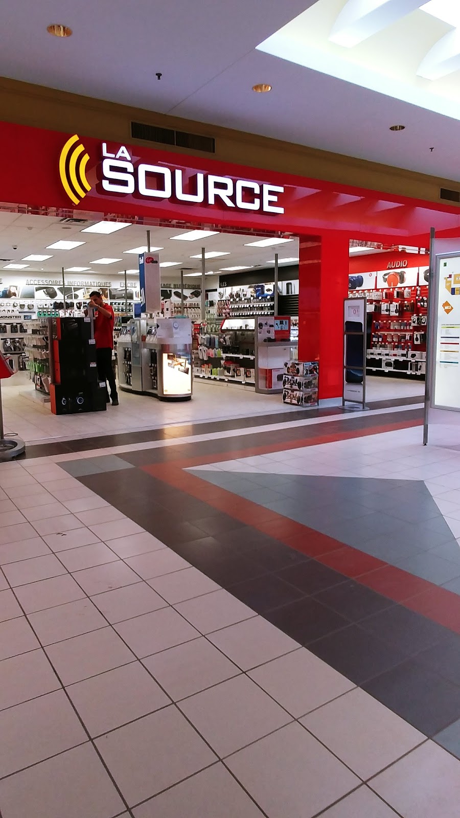 La Source | 24 & 25, 1111 Boulevard Jutras E Store 24 & 25, Victoriaville, QC G6S 1C1, Canada | Phone: (844) 763-0636