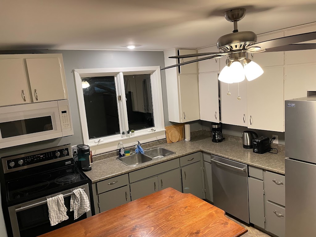 Cabot Cottage | 15 Beaton St, Inverness, NS B0E 1N0, Canada | Phone: (416) 550-7899