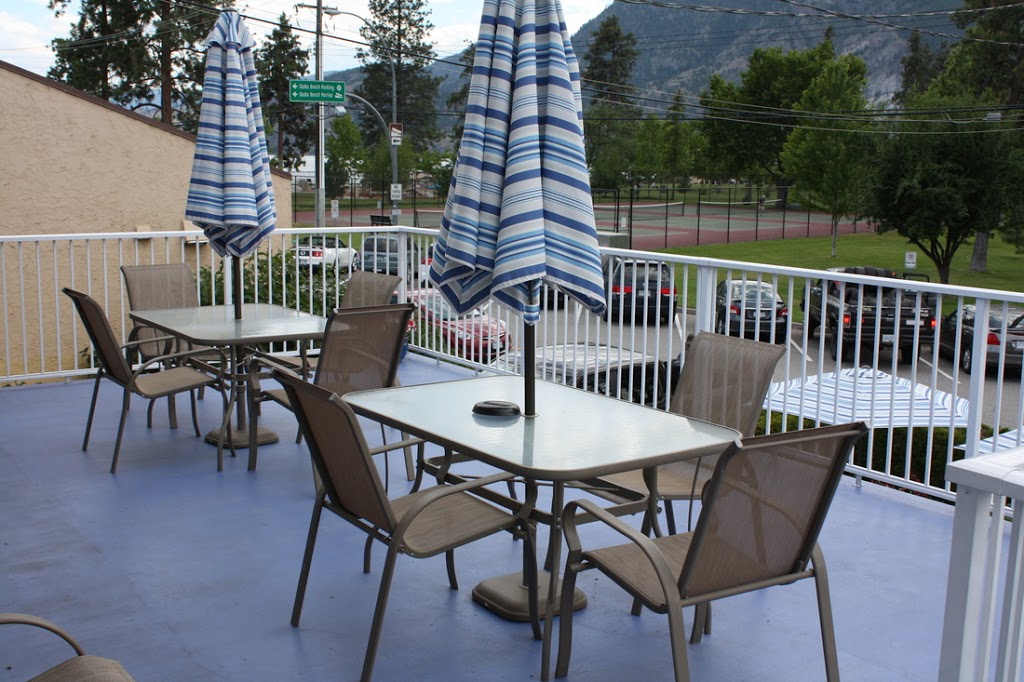 Sunny Beach Motel | 3648 Parkview St, Penticton, BC V2A 3W3, Canada | Phone: (250) 492-7114