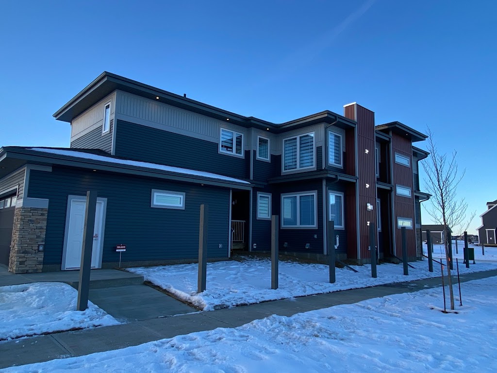Zeebees Siding | 11241 224 St NW, Edmonton, AB T5S 2T8, Canada | Phone: (780) 487-5700