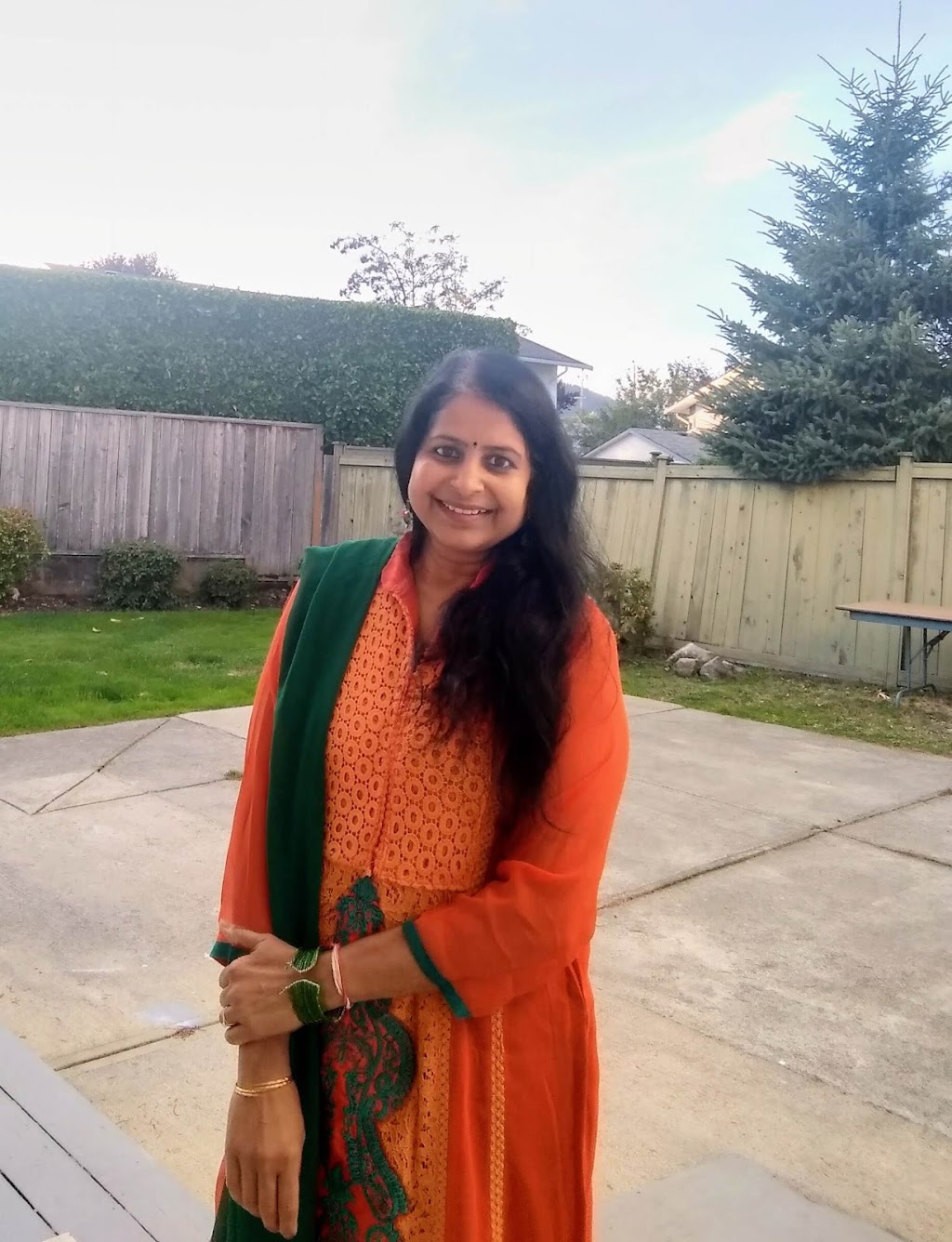 Victoria Hindu Parishad And Cultural Center | 1934 Cultra Ave, Saanichton, BC V8M 1L7, Canada | Phone: (250) 652-6626