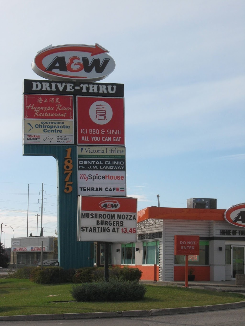 Dr. James Lanoway | 6-1875 Pembina Hwy, Winnipeg, MB R3T 2G7, Canada | Phone: (204) 269-3498