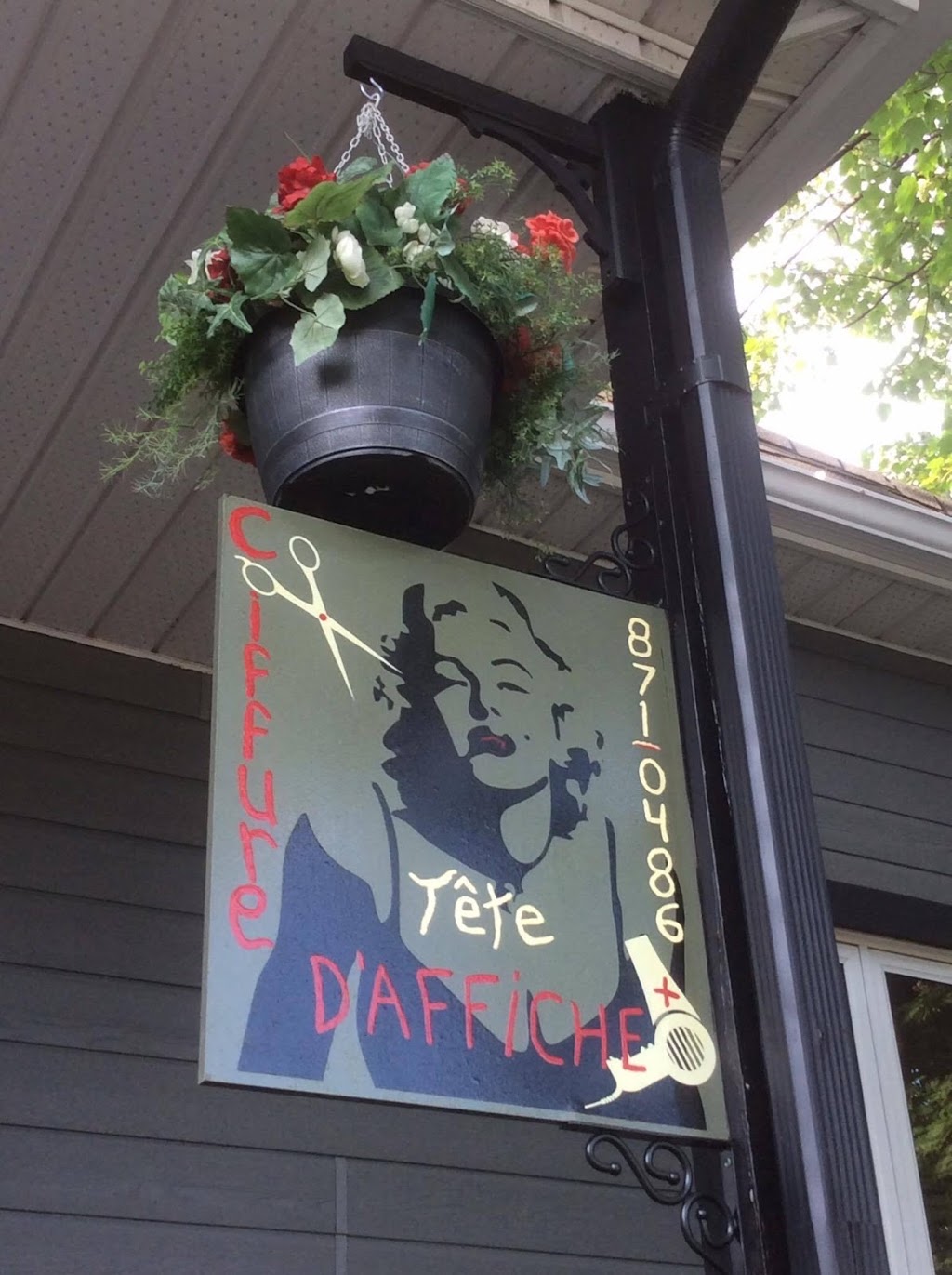 Coiffure Tête dAffiche + | 1400 Rue Saint-Albert, LAncienne-Lorette, QC G2E 1P6, Canada | Phone: (418) 871-0486