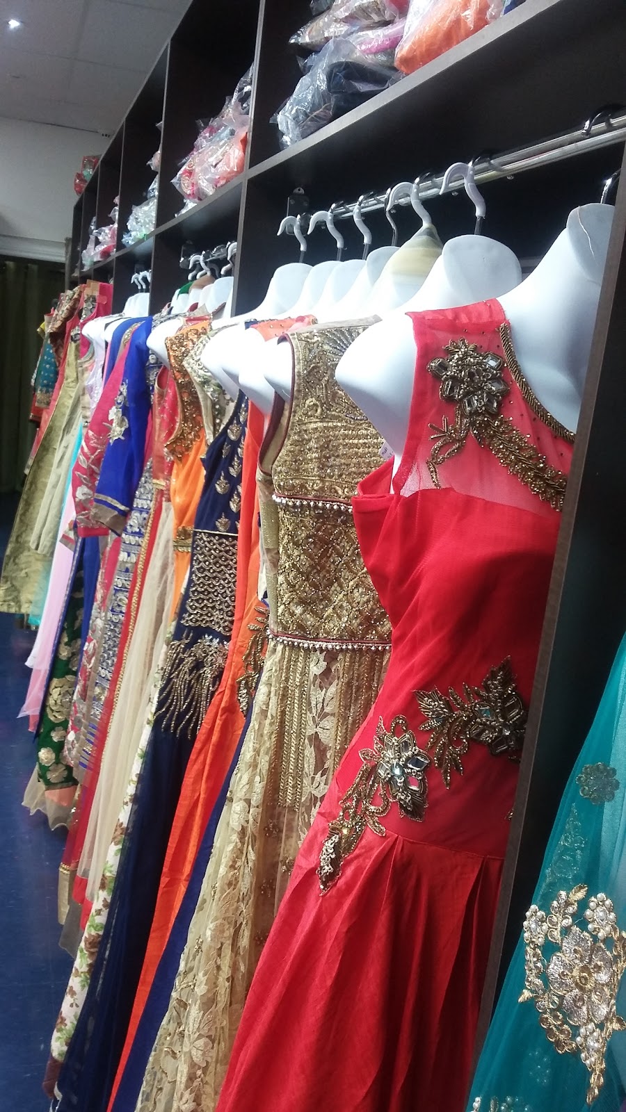 Phulkari Fashion | 9889 Markham Rd #9, Markham, ON L6E 0B7, Canada | Phone: (905) 472-1422
