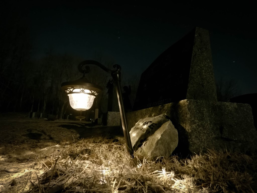 Merrickville Union Cemetery | 204 Burritts Rapids Rd, Merrickville, ON K0G 1N0, Canada