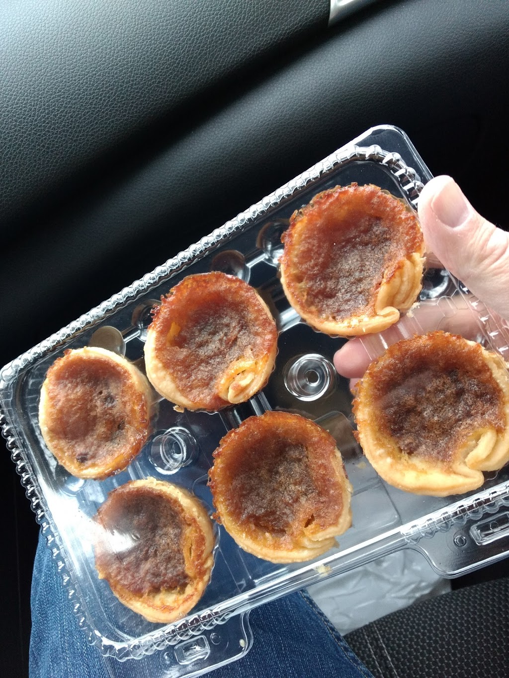 Wilkies Bakery | 160 Mississaga St E, Orillia, ON L3V 1V7, Canada | Phone: (705) 327-7163
