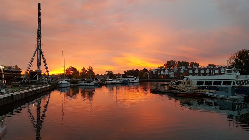 MetalCraft Marine Incorporated | 347 Wellington St, Kingston, ON K7K 6N7, Canada | Phone: (613) 542-1810
