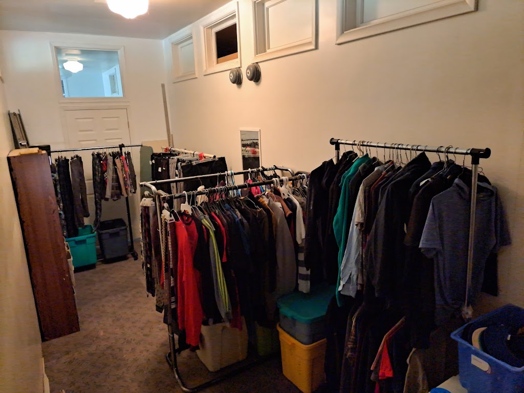 JM ma friperie | 139 Rue Gagnon Local B, Thurso, QC J0X 3B0, Canada | Phone: (819) 700-1812