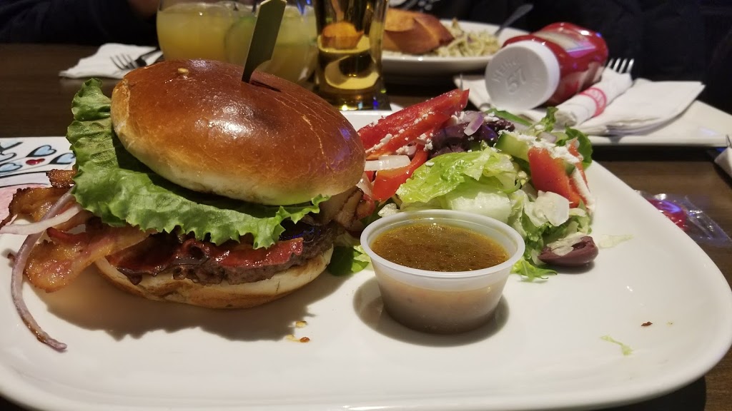 Boston Pizza | 1060 Hoover Park, Whitchurch-Stouffville, ON L4A 0K2, Canada | Phone: (905) 640-2869