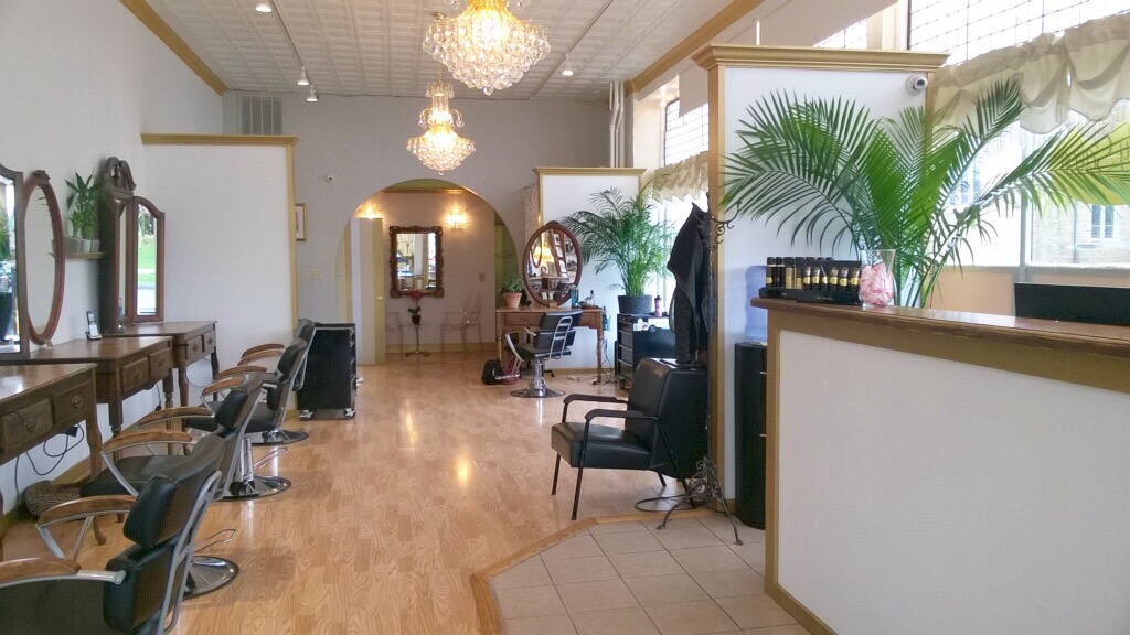 Vanity Salon of Buffalo/ Gina Calamita | 3086 Delaware Ave, Kenmore, NY 14217, USA | Phone: (716) 536-6229