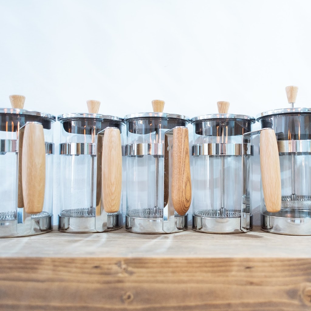 Electric Juicery & Cafe | 19 Queen St S, Tottenham, ON L0G 1W0, Canada | Phone: (905) 406-0778