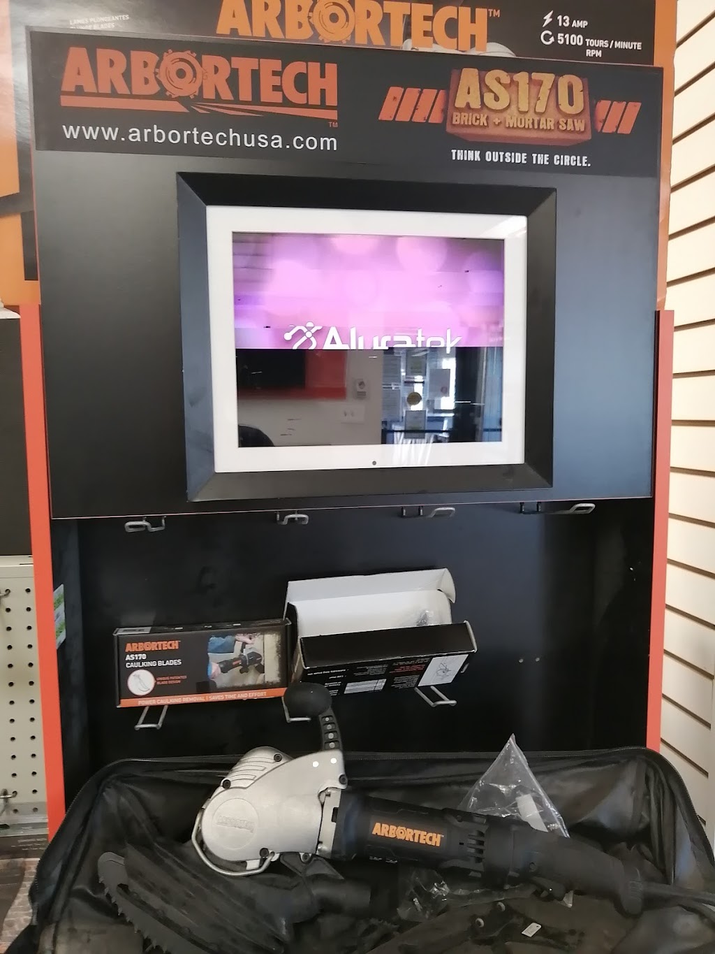 Givesco Inc | 9495 Rue Pascal-Gagnon, Saint-Léonard, QC H1P 1Z4, Canada | Phone: (514) 327-7175