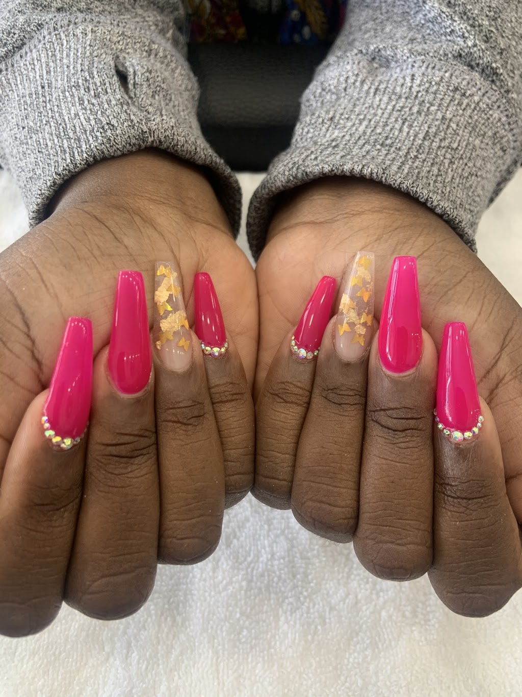 Pedi N Nails | 2630 Simcoe St N Unit 2, Oshawa, ON L1L 0R1, Canada | Phone: (905) 433-1300