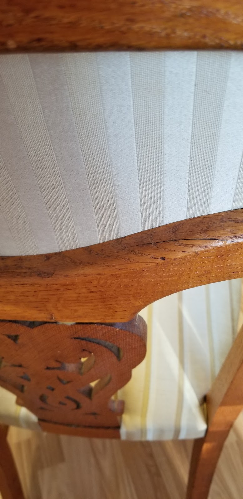 Davids Upholstery | 26121 Kennedy Rd, Sutton West, ON L0E 1R0, Canada | Phone: (905) 722-6888