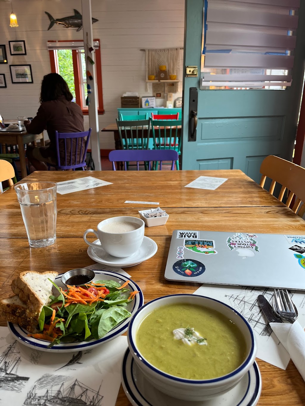 Broad Cove Cafe | 7070 NS-331, Broad Cove, NS B0J 2H0, Canada | Phone: (902) 701-0722