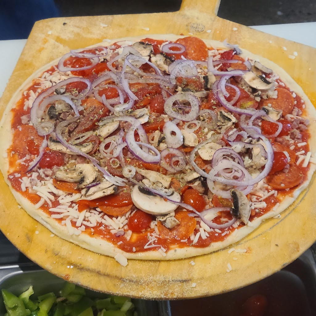 DoughBox Wood Fired Pizza & Pasta - Woodstock | 930 Dundas St, Woodstock, ON N4S 1H1, Canada | Phone: (519) 290-9575