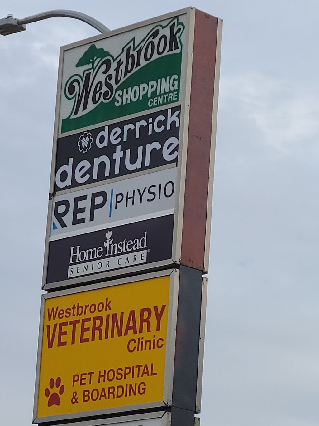 Derrick Denture + Implant Centre | 3 Fairway Dr NW, Edmonton, AB T6J 2S6, Canada | Phone: (780) 752-0708