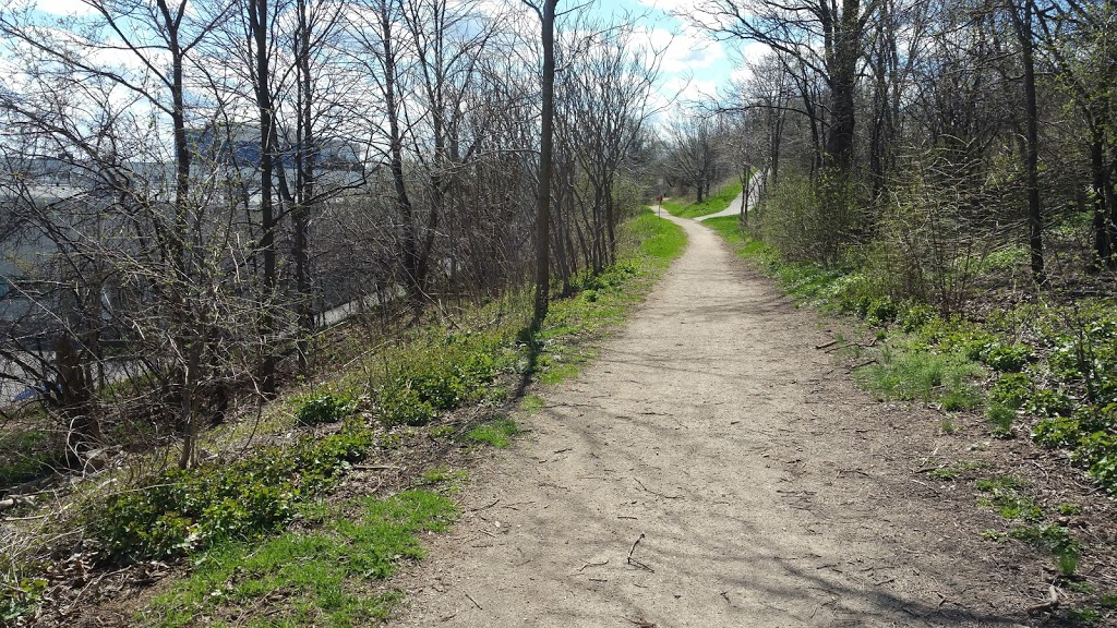 Taplow Creek Trail | 1903 Pilgrims Way, Oakville, ON L6M 2X1, Canada