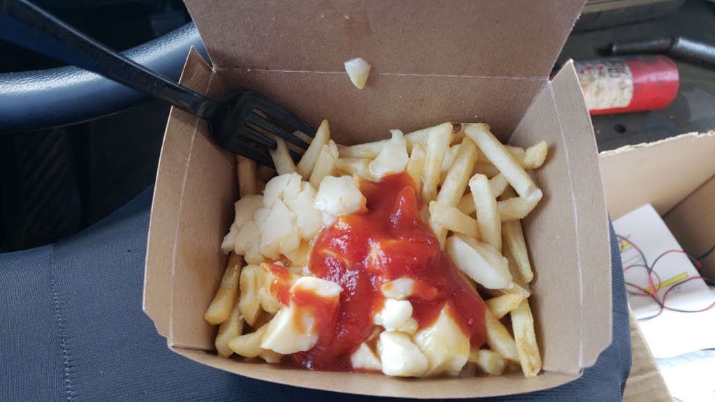 McDonalds | 2040 Appleby Line, Burlington, ON L7L 6M6, Canada | Phone: (905) 336-6364