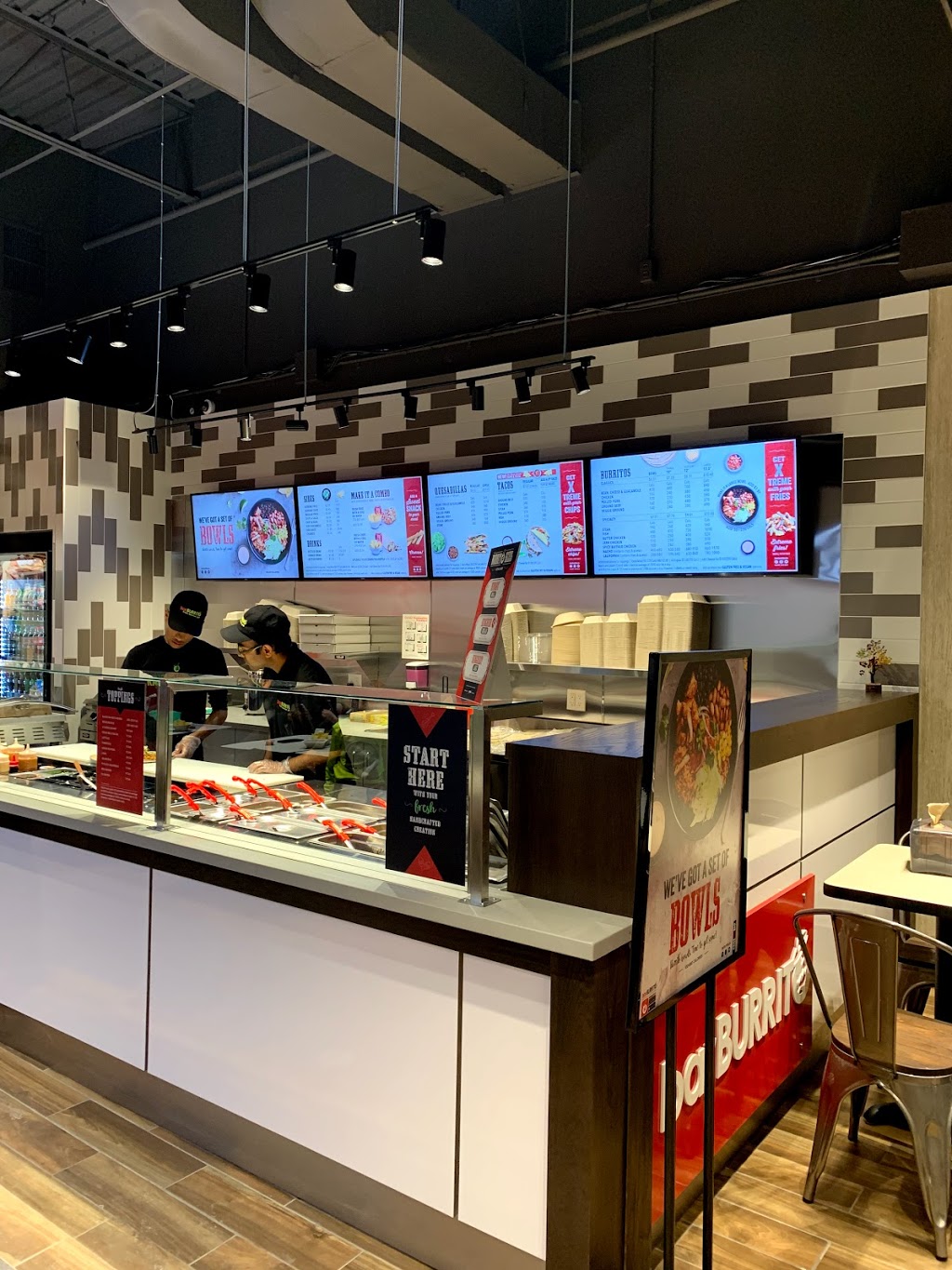 barBURRITO | 1900 Fowler Dr, Mississauga, ON L5K 1T7, Canada | Phone: (905) 916-6100