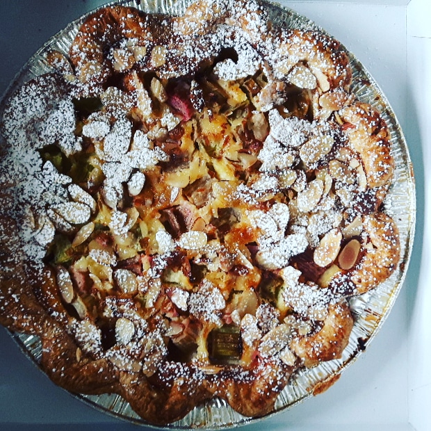 The Black Walnut Bakery | 979 Cameron St, Cumberland, ON K4C 1A1, Canada | Phone: (613) 884-6976