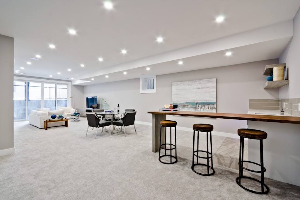 Blue Hammer Construction | 2612 29 St SW, Calgary, AB T3E 2K5, Canada | Phone: (403) 630-8858