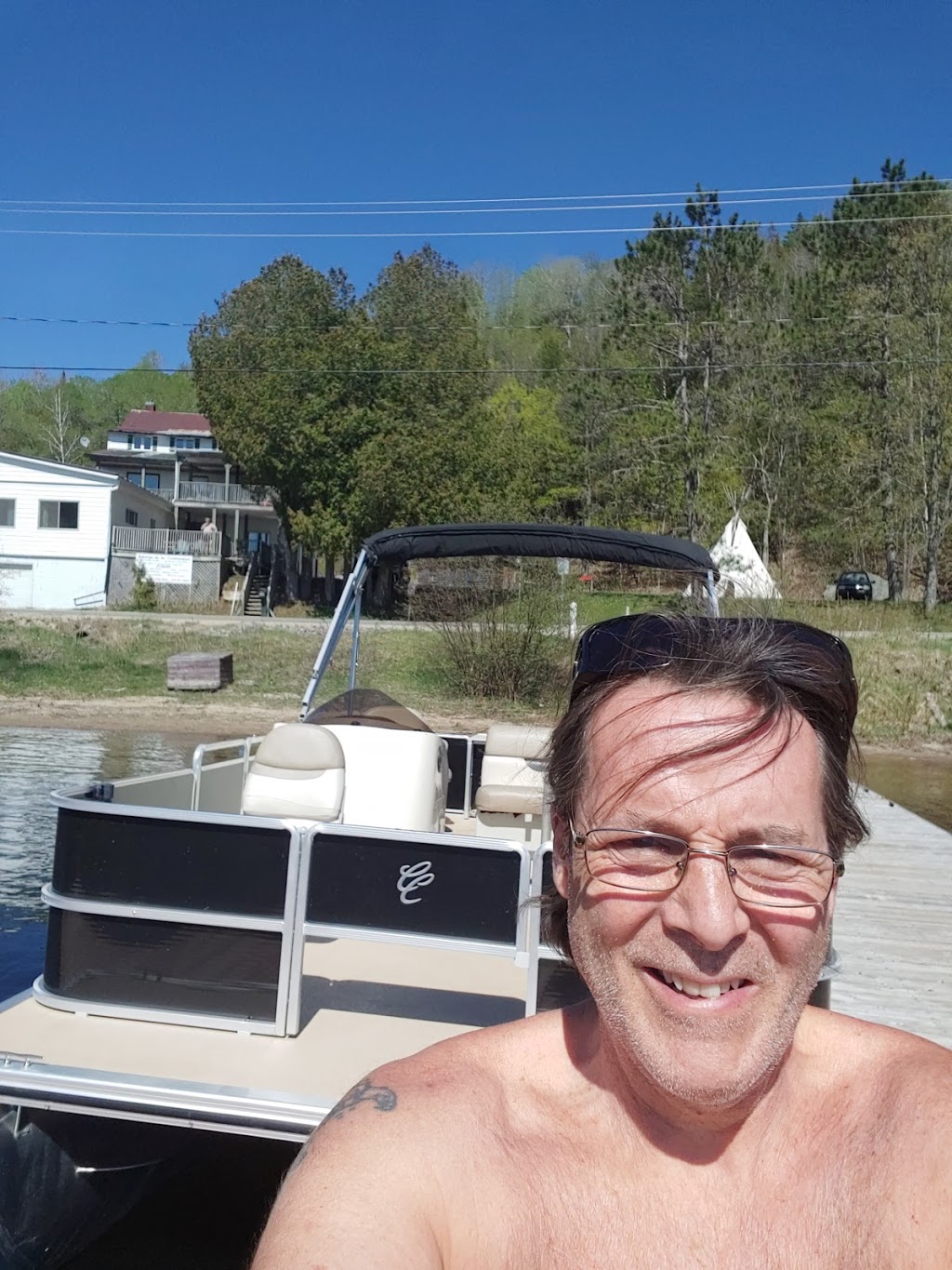 Lauberge du Lac Commandant | 420 Chemin Maskinongé, Boileau, QC JOV 1NO, Canada | Phone: (819) 808-9060