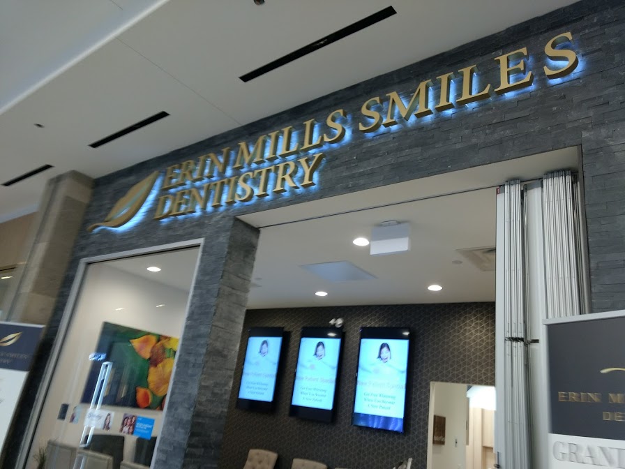 Erin Mills Smiles Dentistry | 5100 Erin Mills Pkwy Unit 107, Mississauga, ON L5M 4Z5, Canada | Phone: (289) 724-2700